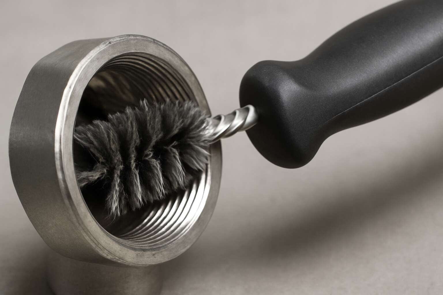 pipe fitting brush